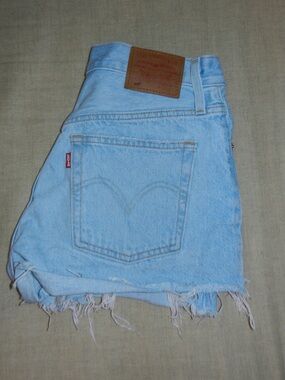 Levi's 501 Women’s Denim Shorts